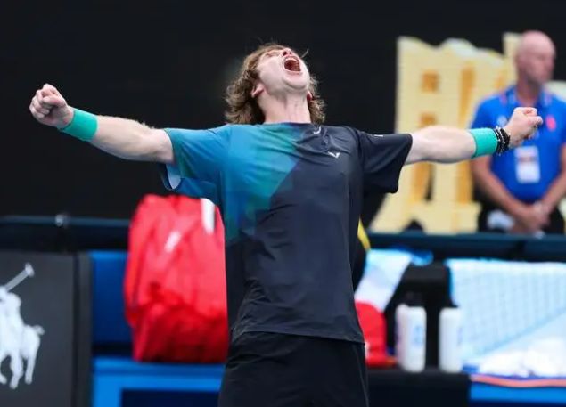 常规赛中 常规赛中