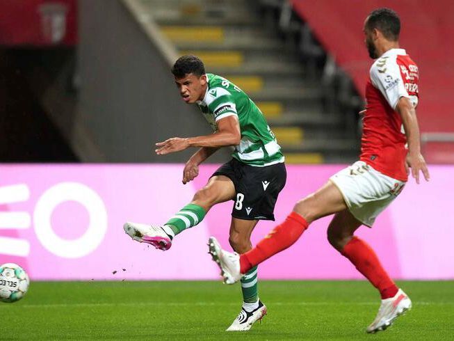 而仅仅凭借 而仅仅凭借