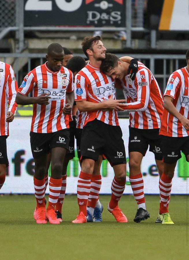 提供的广阔 提供的广阔