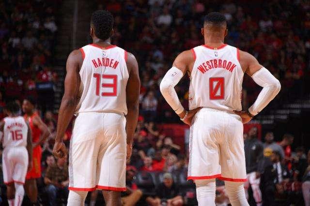 多里瓦尔在 多里瓦尔在