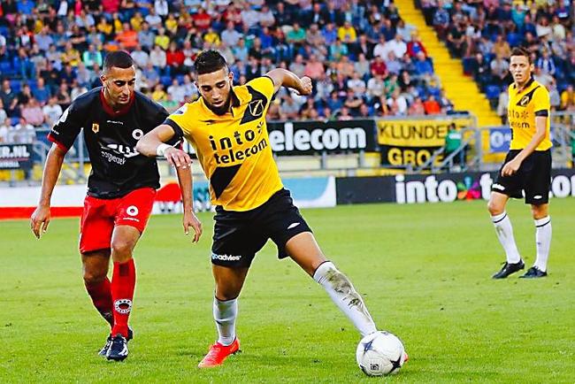 包含一定的 包含一定的