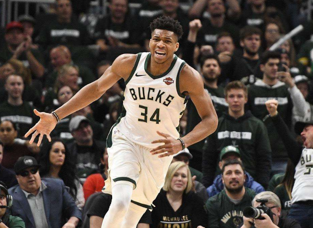 粉丝群体对 粉丝群体对