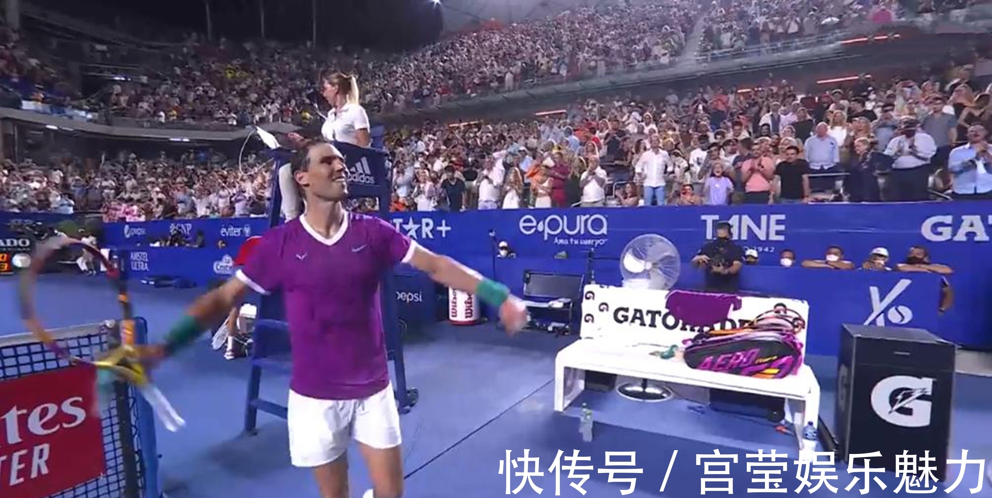 以其惊人的 以其惊人的